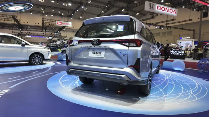 Toyota Veloz Hybrid Disambut Positif, Auto2000 Probolinggo Ungkap Minat Konsumen