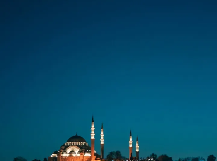 Fakta Menarik Jumadil Akhir: Mengapa Dinamakan “Bulan Beku” oleh Bangsa Arab Kuno