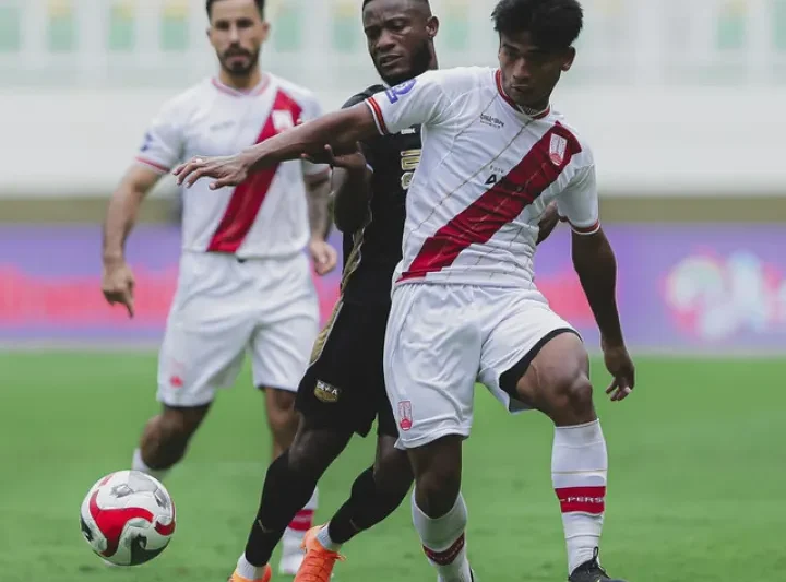 Super League: Gol Bunuh Diri dan Dibobol Mantan, Persis Solo Takluk dari Dewa United