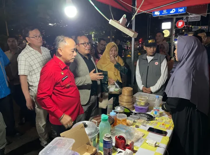 Pusat Kuliner Serdam Diresmikan Wagub Krisantus dan Bupati Sujiwo