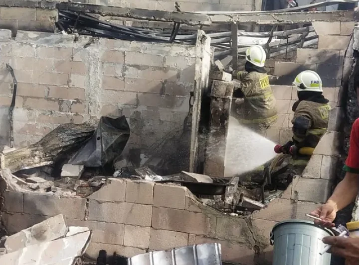 14 Rumah Terbakar di Jakarta Utara: Diduga Korsleting Listrik, Kerugian Capai Rp 900 Juta