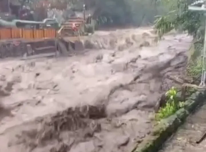 BPBD Jelaskan Faktor Penyebab Banjir Bandang di Wisata Air Panas Guci Tegal